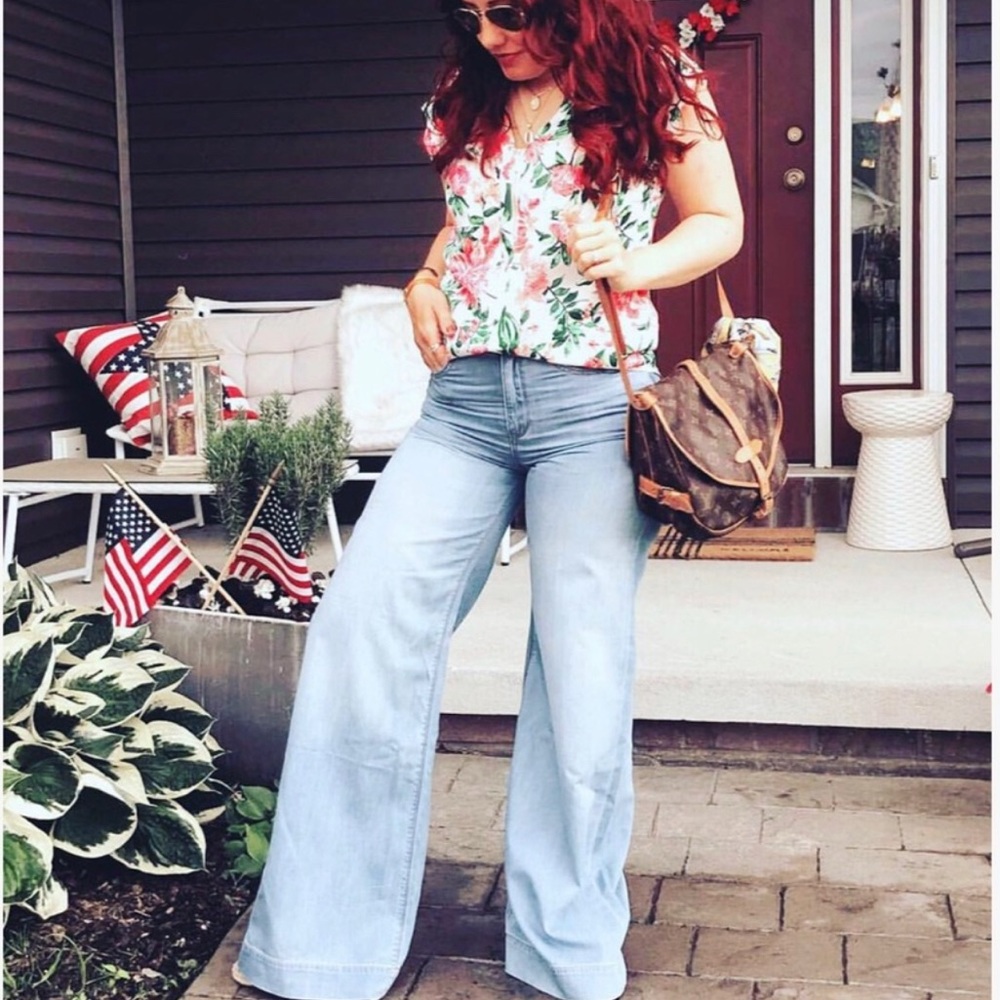 Vintage Styled Jeans Bell Bottoms Pull Ons Stretch Waist